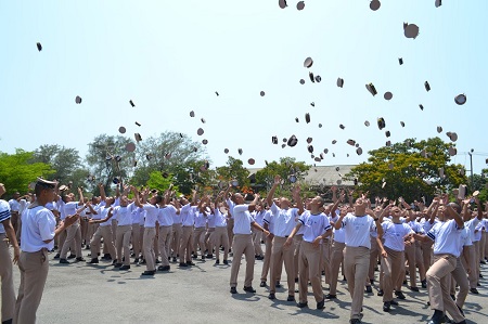 ข้อมูลผู้สำเร็จการศึกษา โรงเรียนสื่อสารและเทคโนโลยีสารสนเทศ